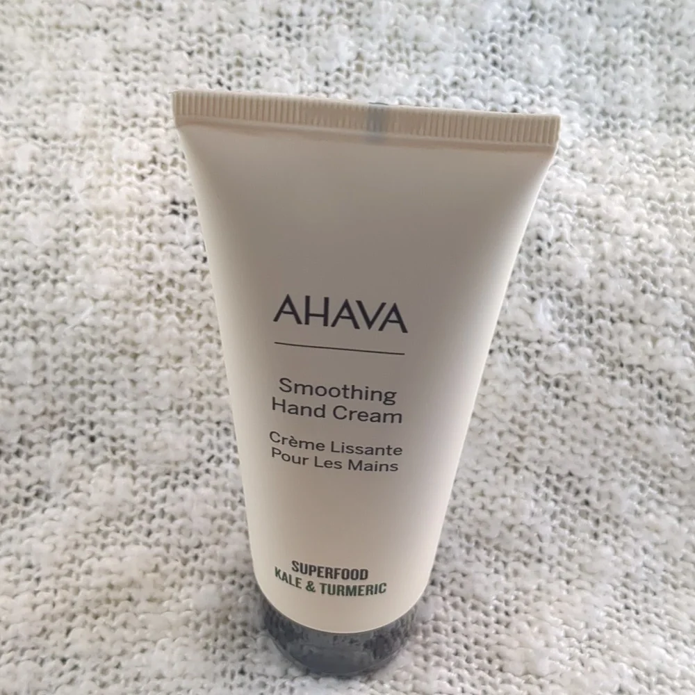AHAVA Smoothing Hand Cream with Kale & Turmeric, 100ml/3.4fl oz